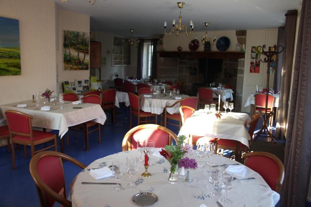 Auberge De Saint Julien Aux Bois Exteriér fotografie