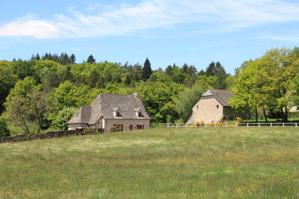 Auberge De Saint Julien Aux Bois Exteriér fotografie